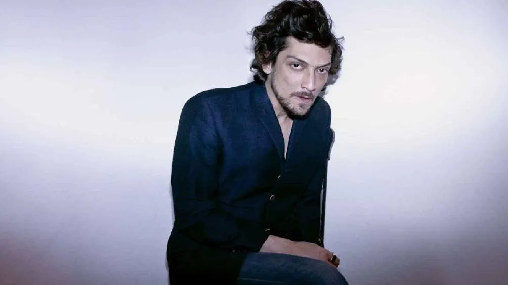 El cantante se volvió viral en redes por pedir que deporten a extranjeros de México. | IG