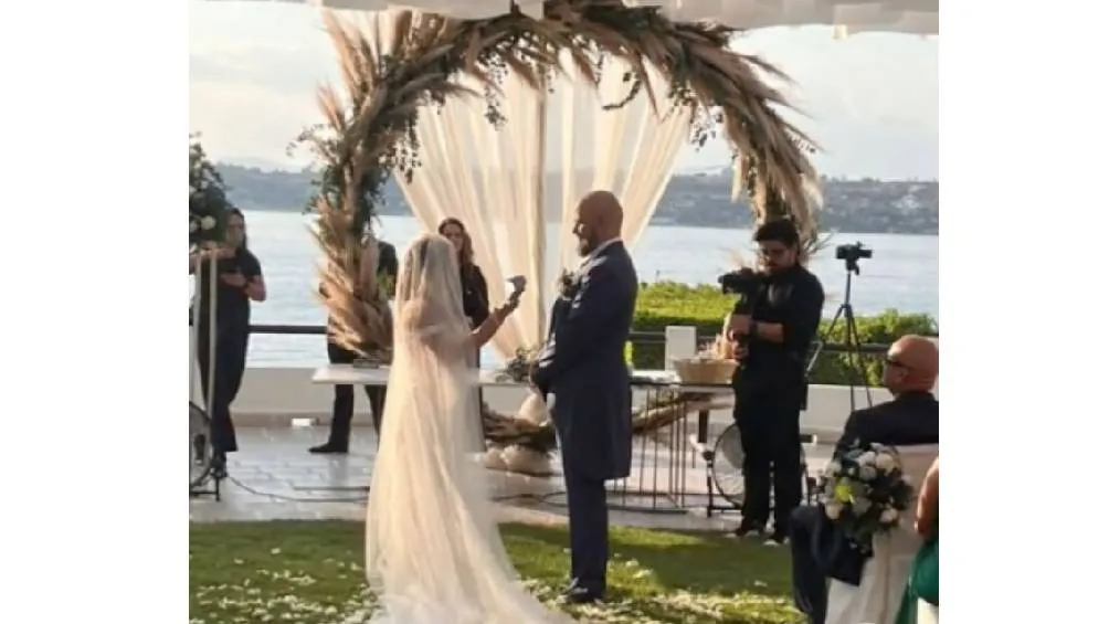 La supuesta boda del influencer genero un sin fin de comentarios en las redes sociales. / RS