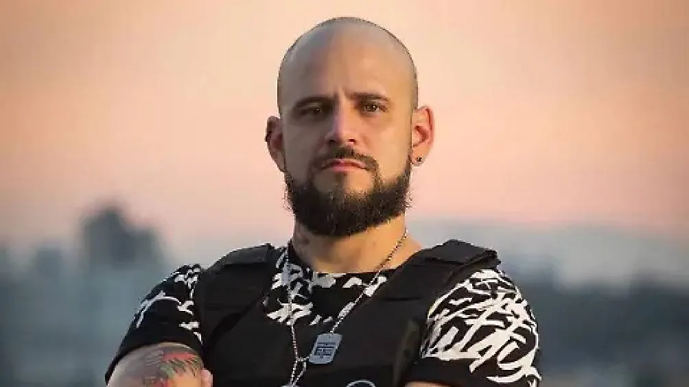 &quot;El Temach&quot; es un influencer controvertido conocido por sus consejos dirigidos a hombres. / IG