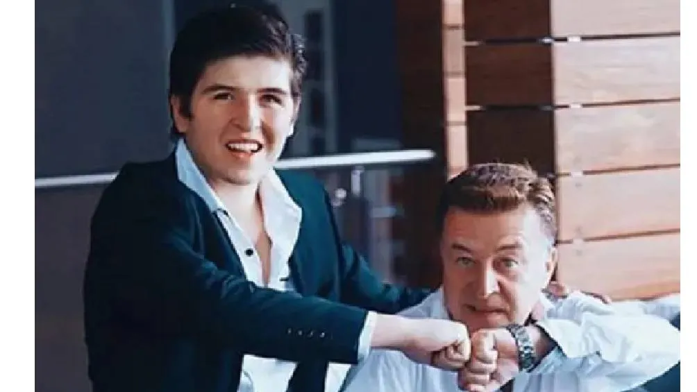 "Fofo Mqz" utilizado en productos de blanqueo y limpieza, bajo la representación de la empresa Productos Químicos Maral S.A. de C.V. / IG