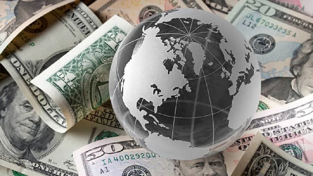 El dólar, como moneda global clave, ha generado tensiones diplomáticas que han llevado a algunos países de Europa y Asia a prohibir ciertas transacciones. / Pixabay
