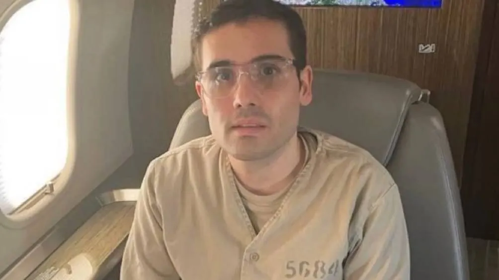 La audiencia de Ovidio Guzmán, alias 'El Ratón', ha sido reprogramada para el 31 de marzo, según informó el periodista Arturo Ángel.. / X