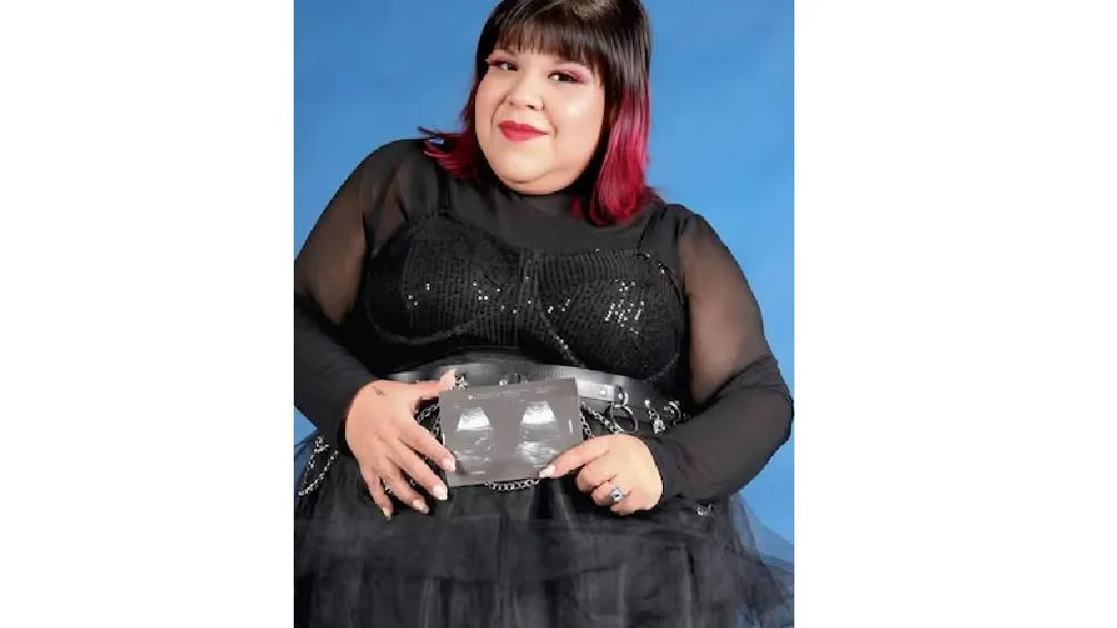 AimeP3 revela que está embarazada. / IG