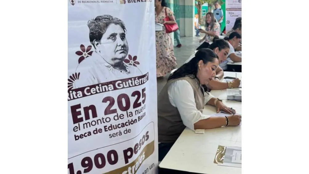 Ofrece $1,900 pesos bimestrales, más $700 por cada estudiante. / Gobierno de México