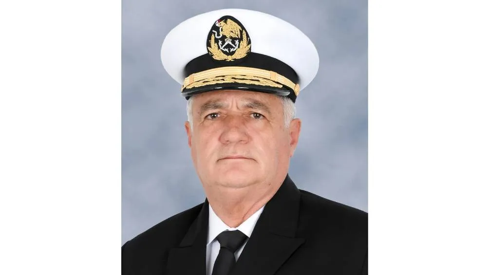 la Secretaría de Marina nombró al Almirante Juan José Padilla Olmos como nuevo Director General del Aeropuerto Internacional de la Ciudad de México. / Infodefensa