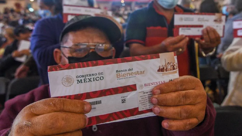 El pre-registro en línea no asegura la incorporación inmediata al programa. / X