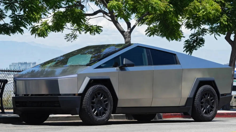 Cybertruck Tesla serán retirados del mercado por esta razón / Redes Sociales