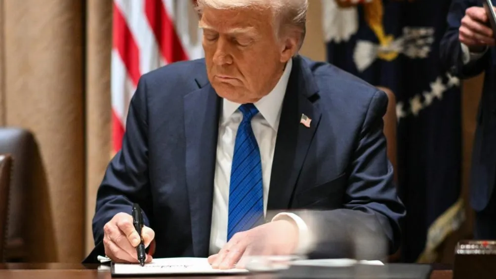 Donald Trump firmó orden de aplazar prohibición de TikTok en sus primeros días de mandato / Foto Especial