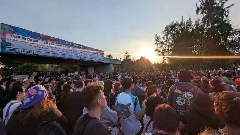 La Fiscalía de la Ciudad de México ha iniciado una investigación para determinar responsabilidades. / X: @metik