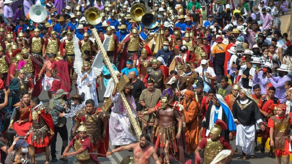 Se recomienda a los asistentes y residentes de Iztapalapa mantenerse informados a través de canales oficiales. / RS