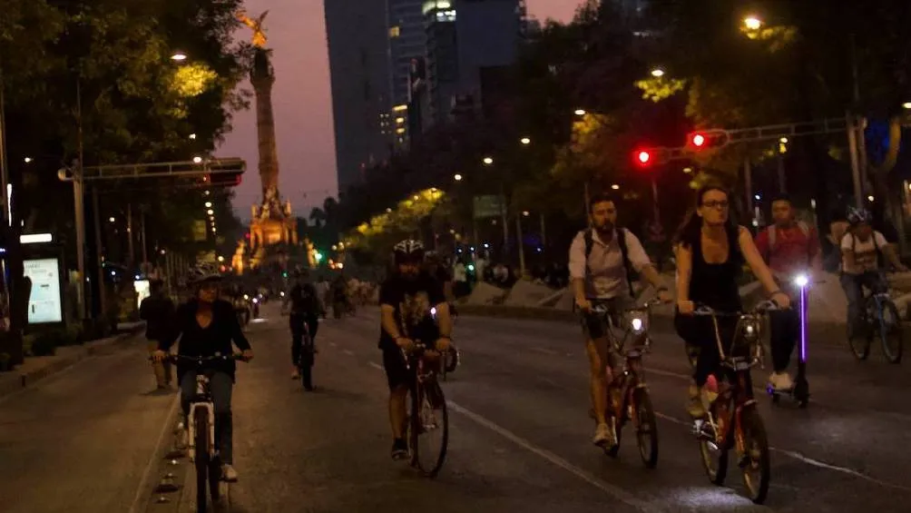 La salida es desde el Zócalo capitalino a las 18:00 horas, con destino a la Fuente de los Coyotes en Coyoacán. / Gobierno de México