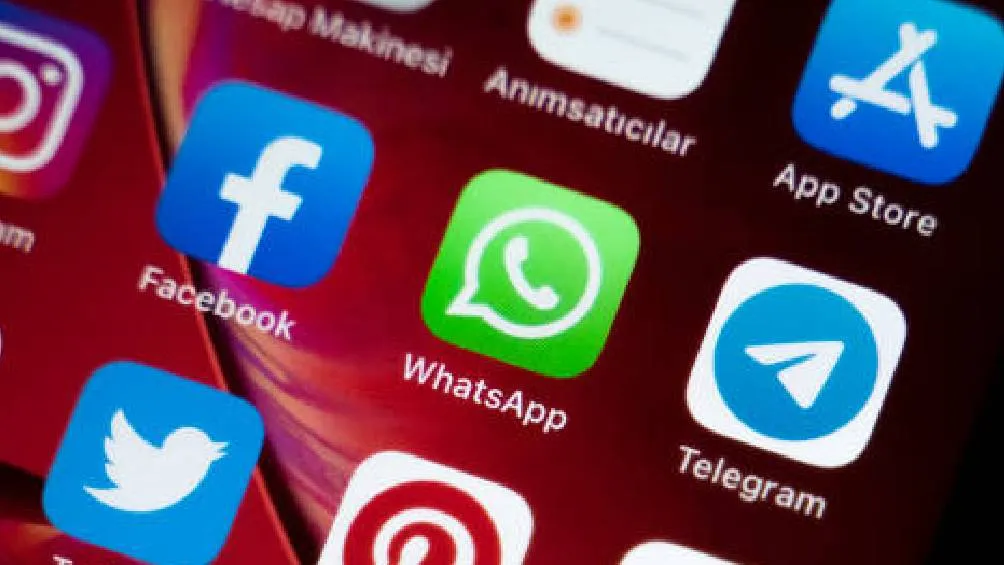 WhatsApp dejará de ser compatible con dispositivos que utilicen Android 4.4 o versiones anteriores, así como con iOS anteriores a la 15.1. / Pixabay