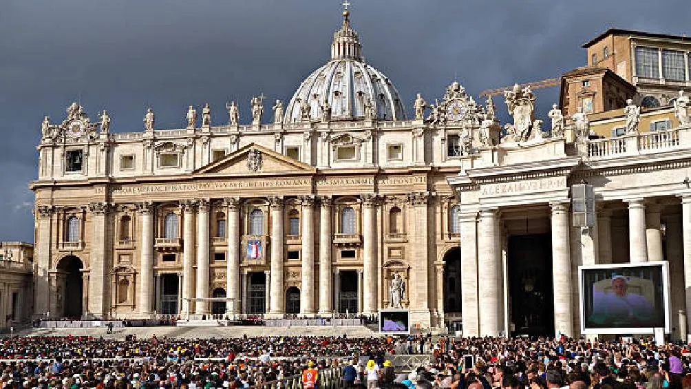 El nuevo Papa será presentado al mundo desde el balcón de la Basílica de San Pedro con la frase "Habemus Papam". / Pixabay