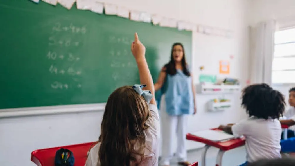 La SEP ha confirmado que el martes 30 de abril de 2025 habrá clases, ya que este día no está designado como suspensión. / Pixabay