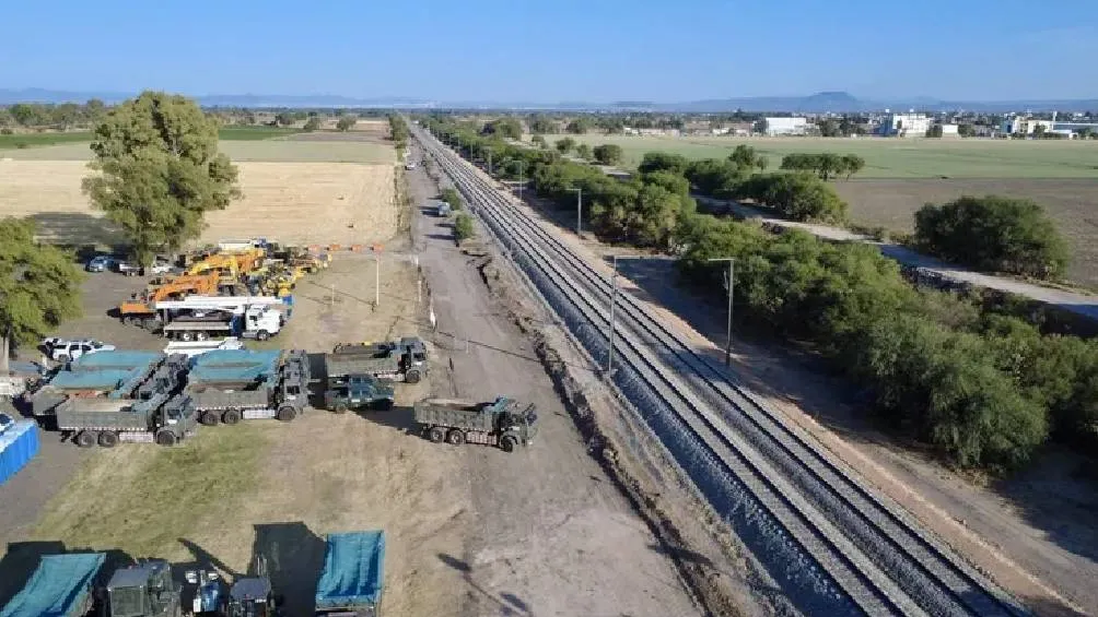 El proyecto mejorará la conectividad entre Ciudad de México y Querétaro. / X