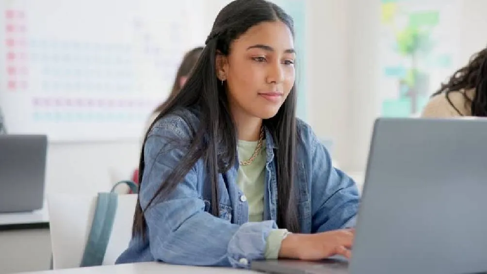 Uno de los principales requisitos Haber egresado de una escuela pública de nivel medio superior en el Estado de México./ Pixabay