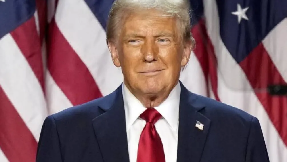 Las modificaciones llegan mientras Trump cumple 100 días en la Casa Blanca. / AP