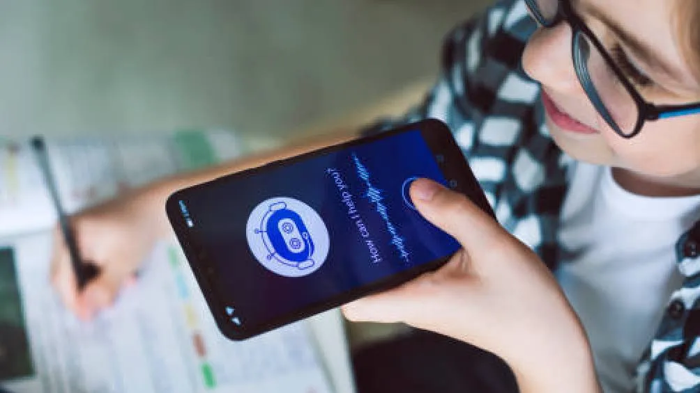 Una mujer, influenciada por una tendencia viral, pidió al chatbot de OpenAI que &quot;leyera&quot; la taza de café de su esposo. / Pixabay