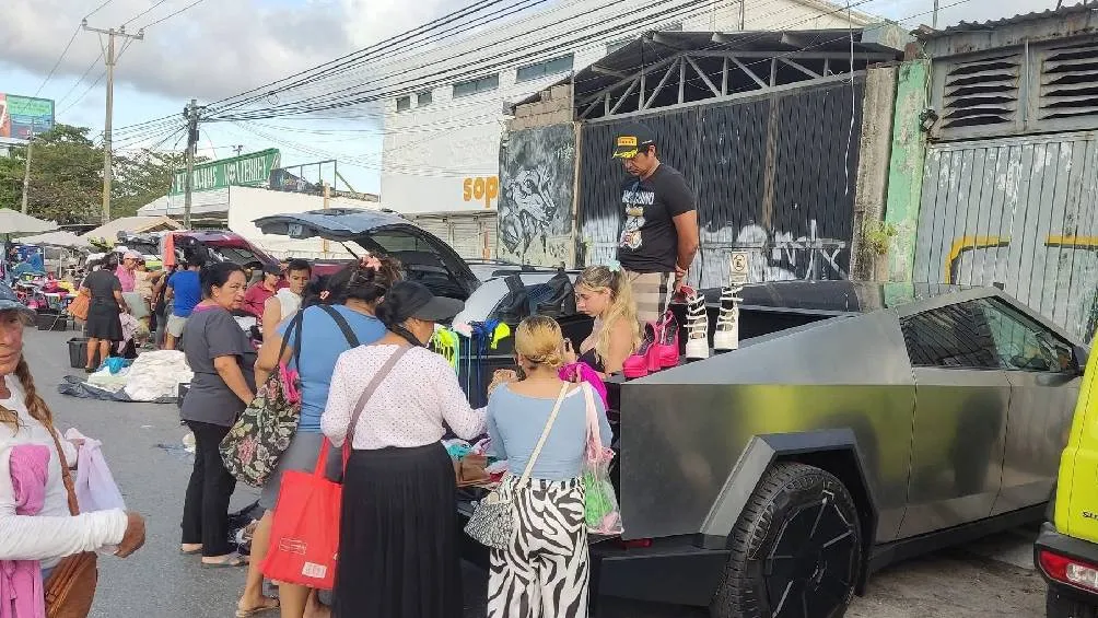 La escena fue capturada en fotografías y videos que circularon en redes sociales. / @SegunLuiPerez