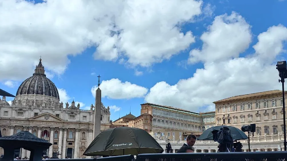 El cónclave para elegir al sucesor del Papa Francisco continúa este 8 de mayo./ RS