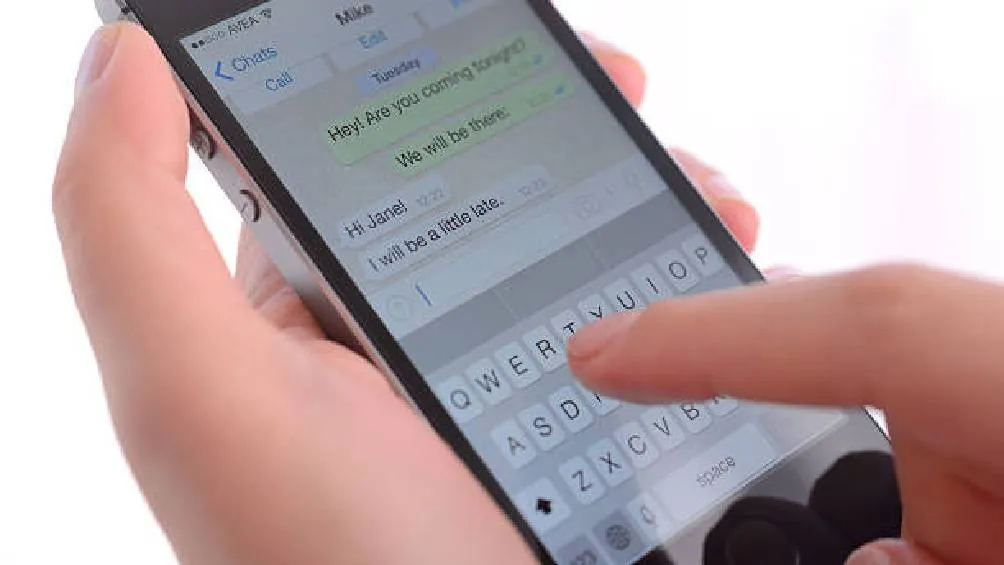 WhatsApp ha lanzado una nueva función de inteligencia artificial que resume conversaciones largas. / Pixabay