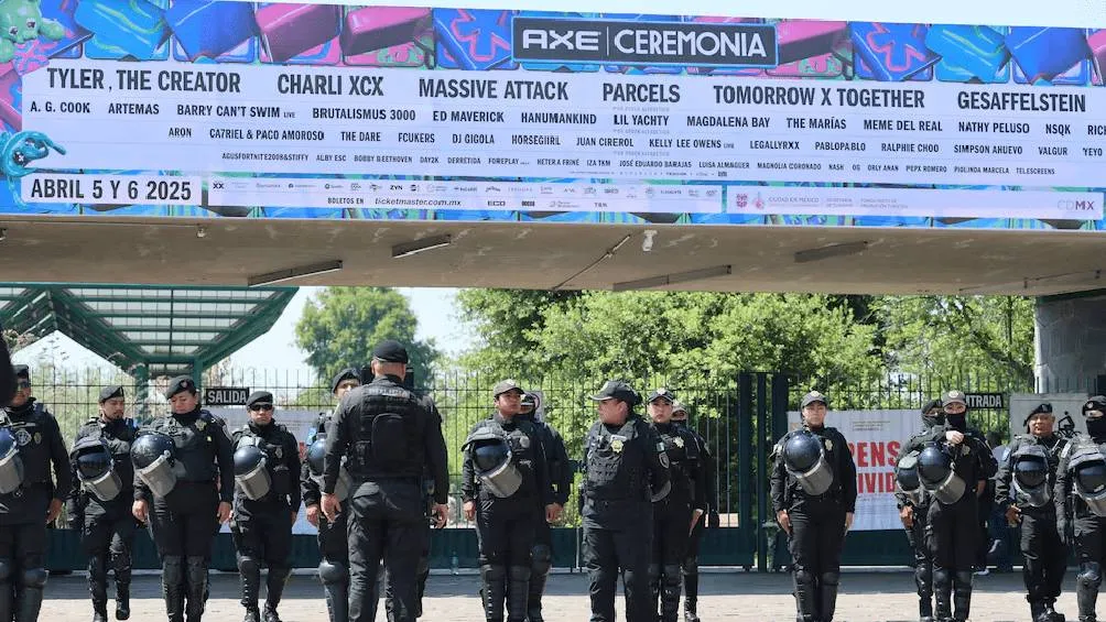 La Fiscalía General de Justicia de la Ciudad de México investiga a cuatro empresas por su posible implicación en el accidente. / RS