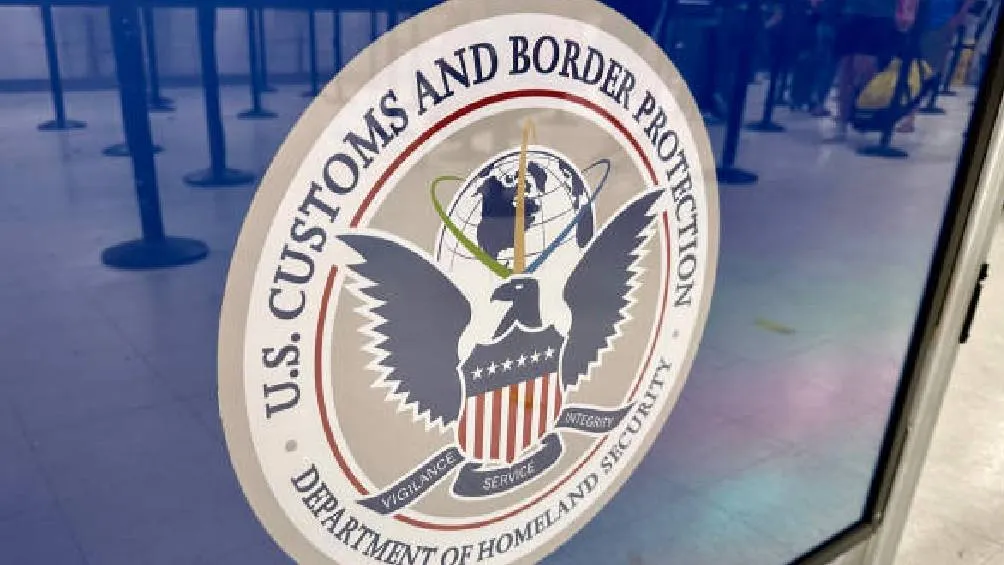 Según medios estadounidenses, la decisión responde a una nueva política migratoria que busca aumentar la supervisión digital. / Pixabay