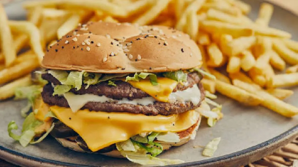 El Día Internacional de la Hamburguesa se celebra el 28 de mayo, en honor a este emblemático alimento del siglo XX. / Pixabay