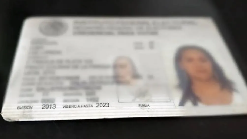 INE puede facilitar trámites falsos, apertura de cuentas bancarias ilegales. / RS