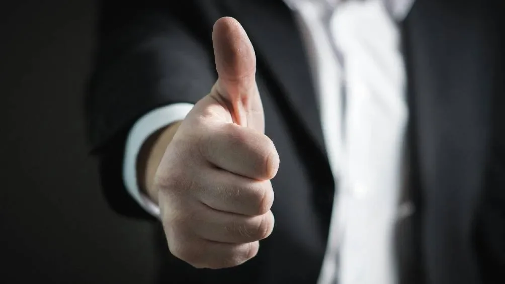 Compartir con responsabilidad protege tu identidad y evita que seas víctima de delitos digitales. / RS