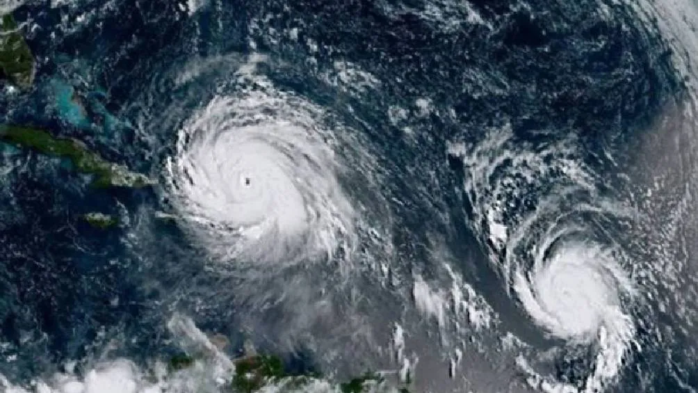 Las autoridades recomiendan a la población mantenerse informada y seguir las indicaciones de protección civil. / CONAGUA