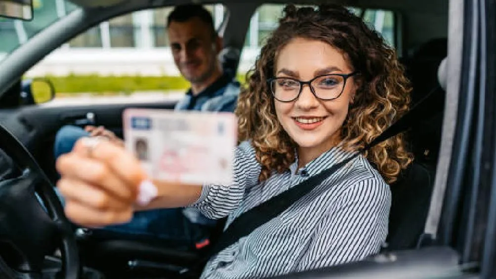El permiso provisional es una etapa de aprendizaje supervisado previa a la obtención de la licencia definitiva./ Pixabay