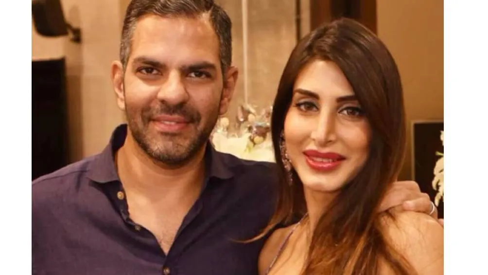 se casó con Priya Sachdev en 2017, con quien tuvo un hijo llamado Azarias./ iG