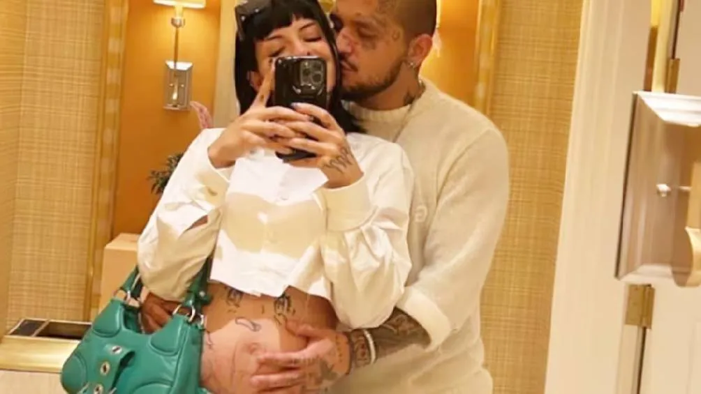 Cazzu relató que la situación se volvió insostenible y que, junto con su equipo, decidieron tomar el control del mensaje. / IG