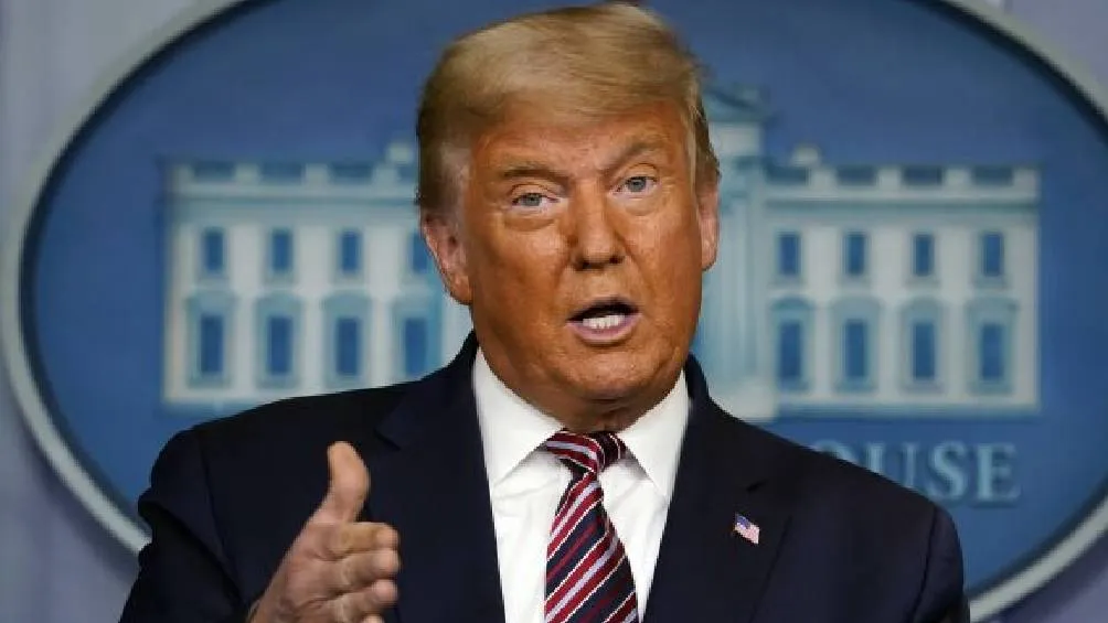 La postulación fue presentada por el congresista republicano Earl “Buddy” Carter. / AP