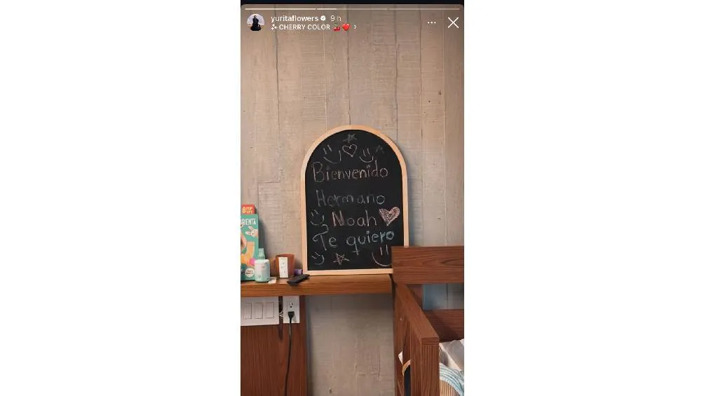 Yuridia a través de sus historias de Instagram | IG: @yuritaflowers