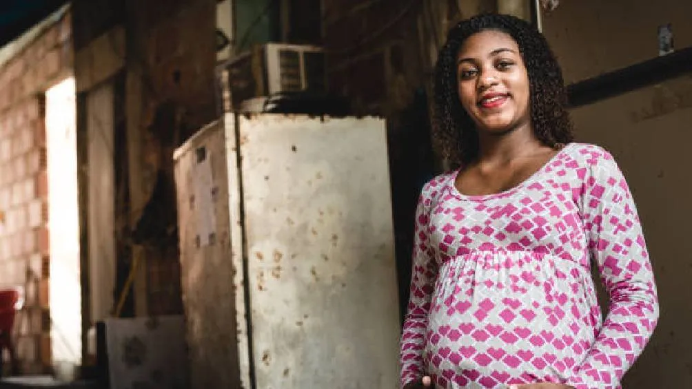 ener un hijo implica un gasto prolongado en salud, alimentación, educación y cuidados. / Pixabay