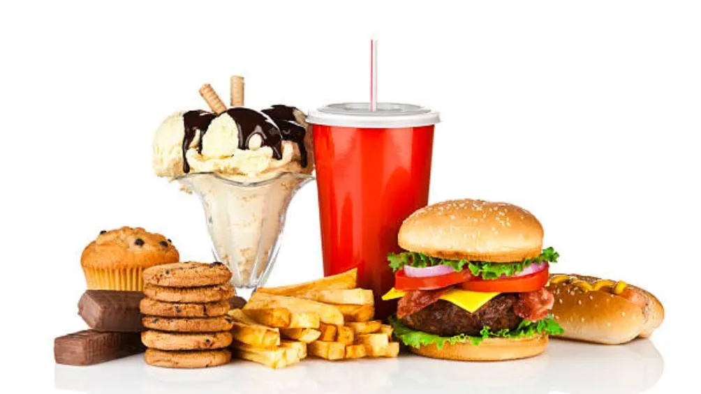 El Estado de México, la Ciudad de México y Guanajuato encabezan la lista de entidades con mayor número de escuelas que incumplen la norma / iStock