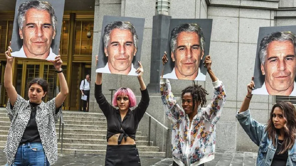 Laa causa de muerte de Jeffrey Epstein fue un suicidio. / X