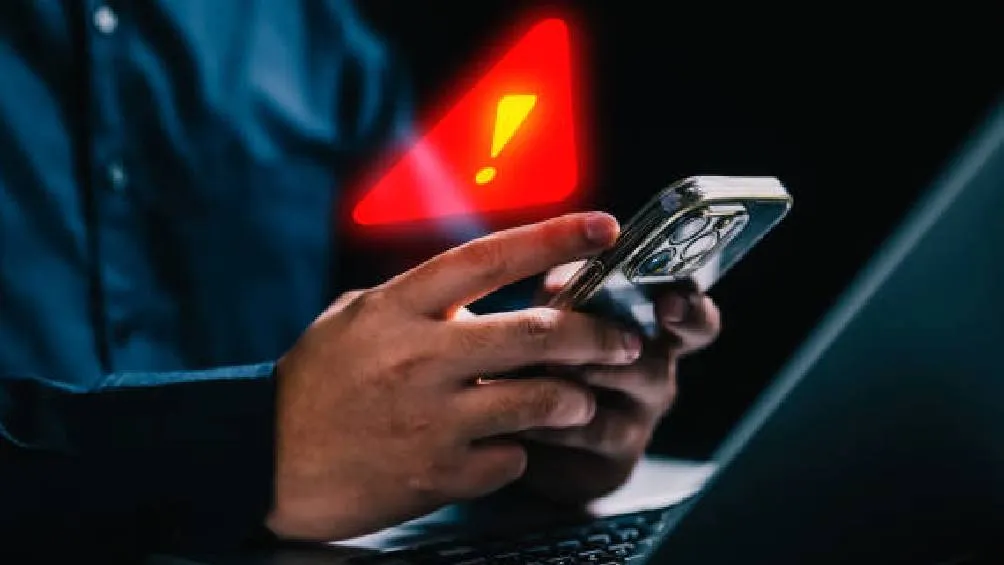 El objetivo de estos mensajes es redirigir a las personas a sitios falsos con apariencia legítima para robar datos. / Pixabay