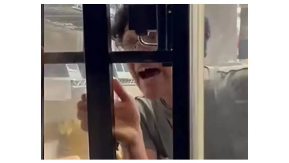 La viralización del video fue inmediata. En cuestión de horas, “Lord Ventana”. / Captura de pantalla