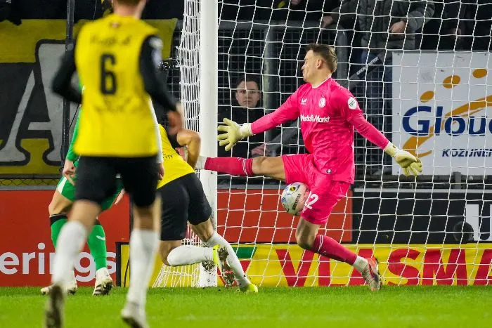 Feyenoord empató 0-0 ante NAC Breda