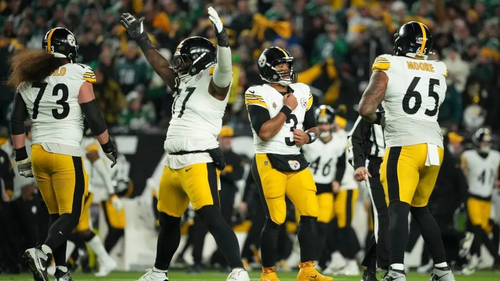 Pittsburh Steelers, lideres de la AFC Norte | AP