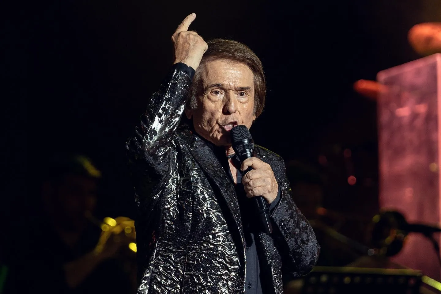 Raphael continúa internado en un hospital privado de Madrid / Redes Sociales