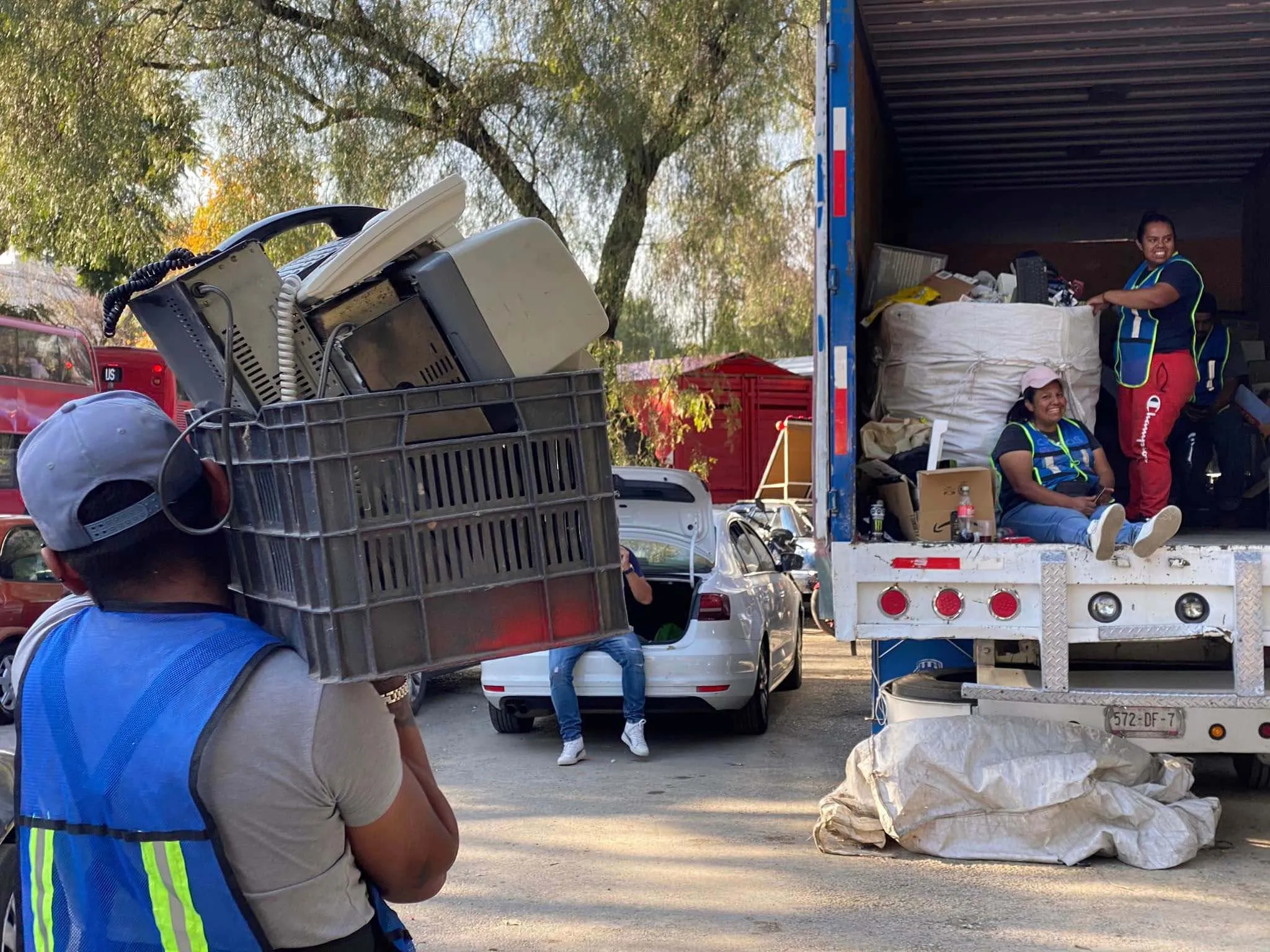 En el estacionamiento del Universum se podrán dejar los aparatos / FB: @Reciclatron.sedema