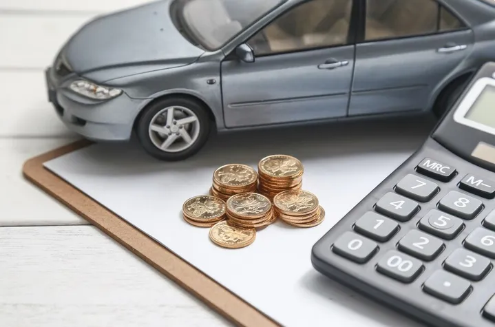 Hay que hacer un pago de 2 mil 500 pesos / FREEPIK