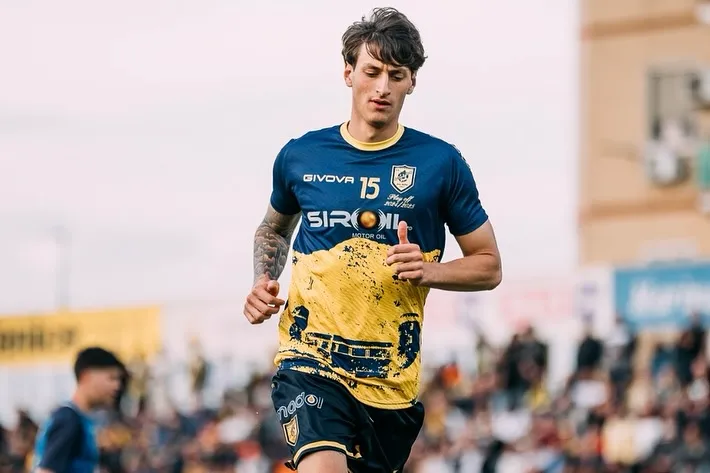 La experiencia de Romano ha sido en clubes inferiores