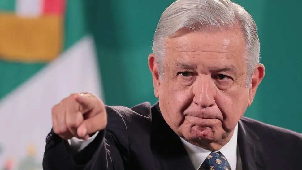 AMLO buscó que Salinas Pliego pagara los impuestos que debía / Redes Sociales