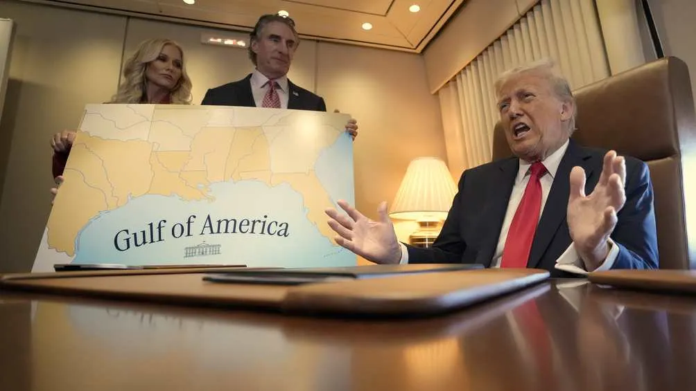 Trump firmó una orden ejecutiva para el 'nacimiento' del Golfo de América/AP