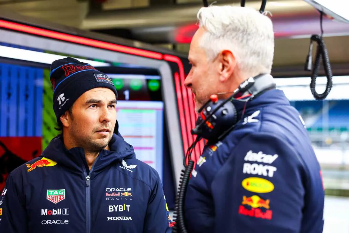 Checo y Wheatley coincidieron en Red Bull